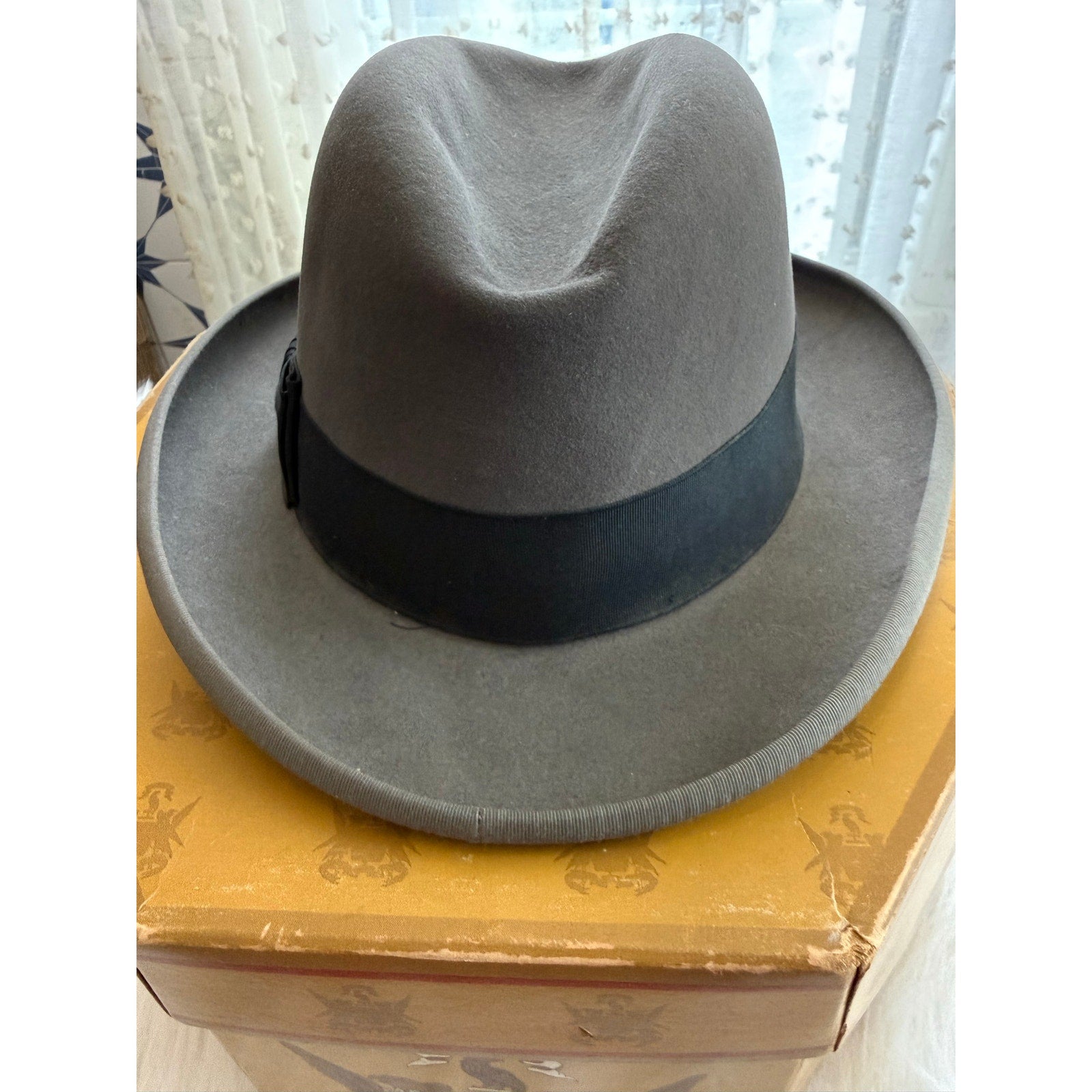 Vintage 1960s Dobbs Golden Coach Gray Fur Felt Fedora Hat Sulgrave Size 7.5