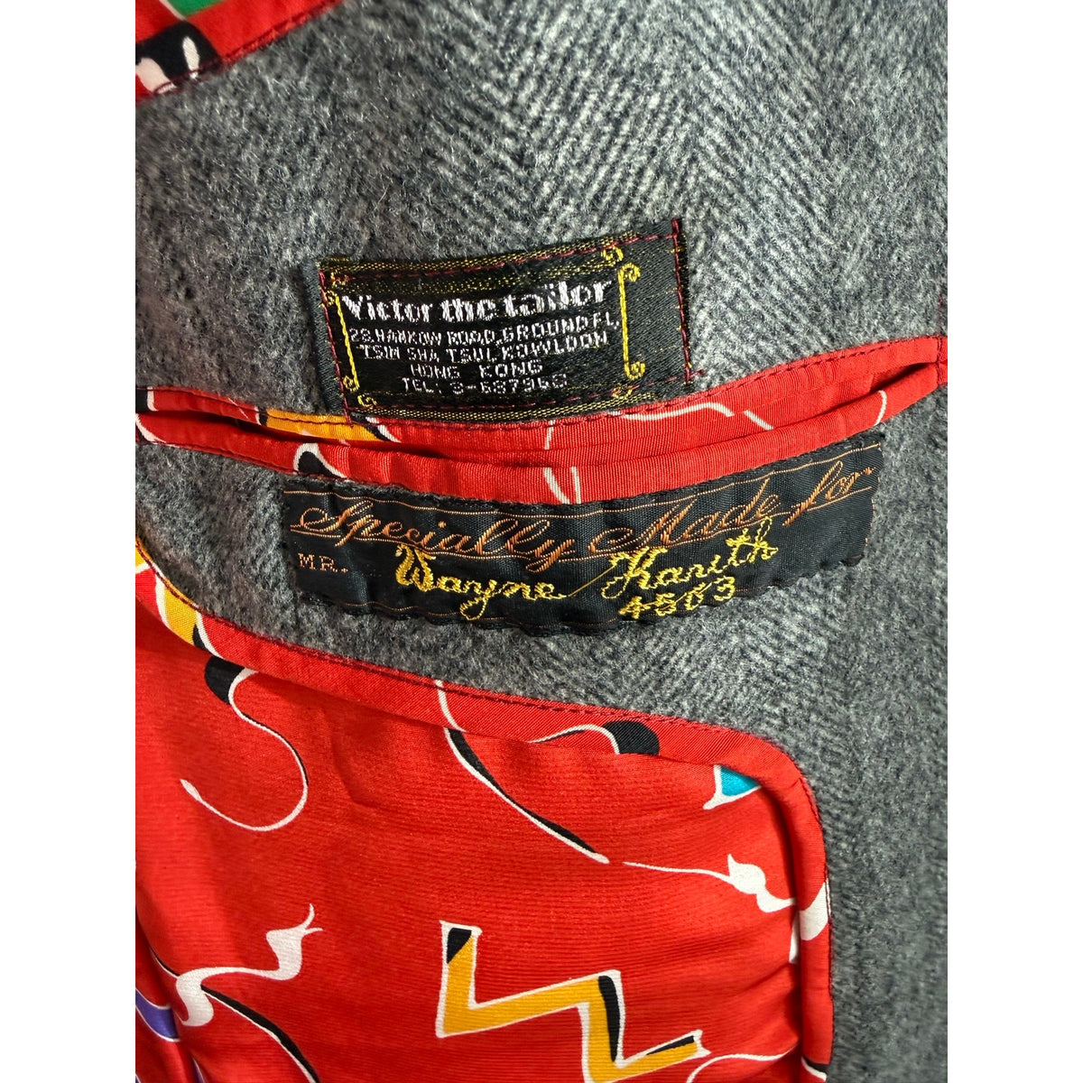 Vintage 44 Gray Herringbone Tweed Jacket Bold Red Art Lining Victor the Tailor
