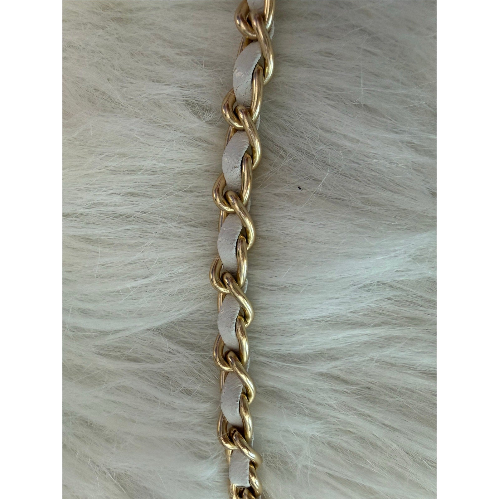 Vintage 80s 90s White Metal Mesh Crossbody Bag Gold Interwoven Chain Evening