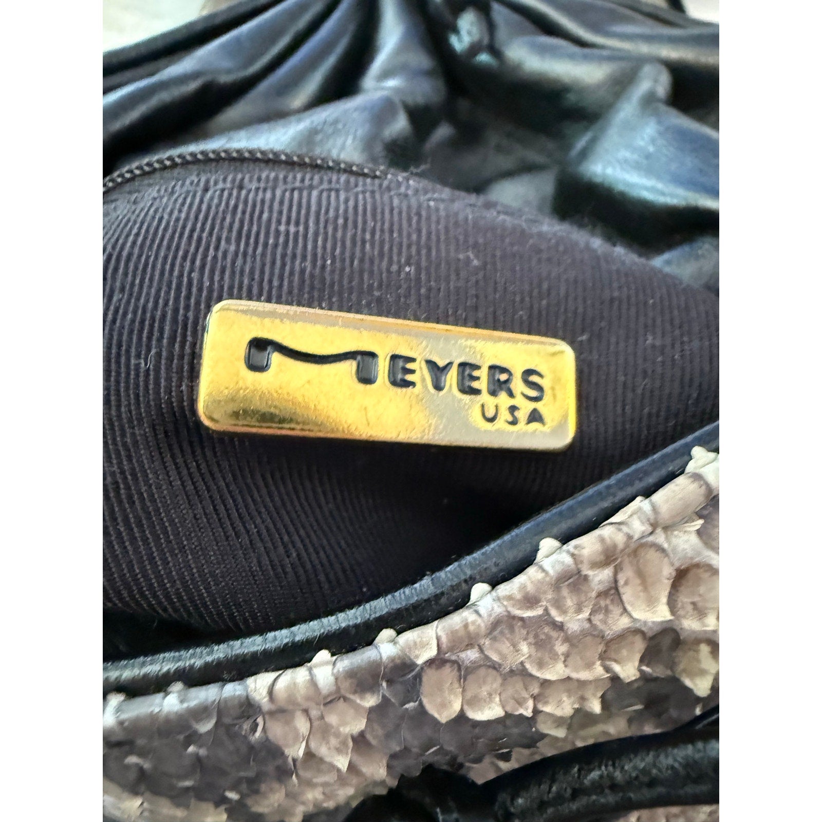 1980s Meyers USA Exotic Python Snakeskin Pouch Bag w/ Abalone Shell Statement