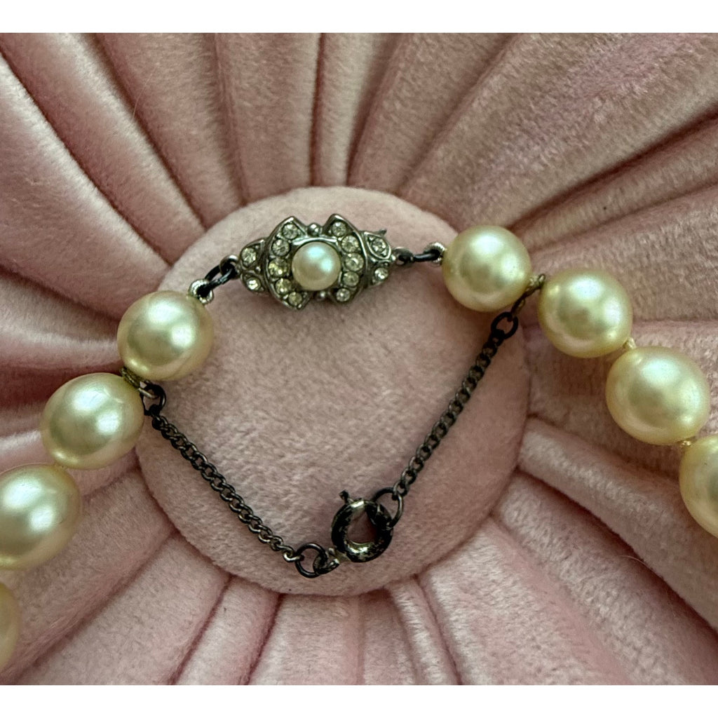 Vintage 1950s Cream Faux Pearl Hand Knotted Matinee Necklace Art Deco Clasp 26"