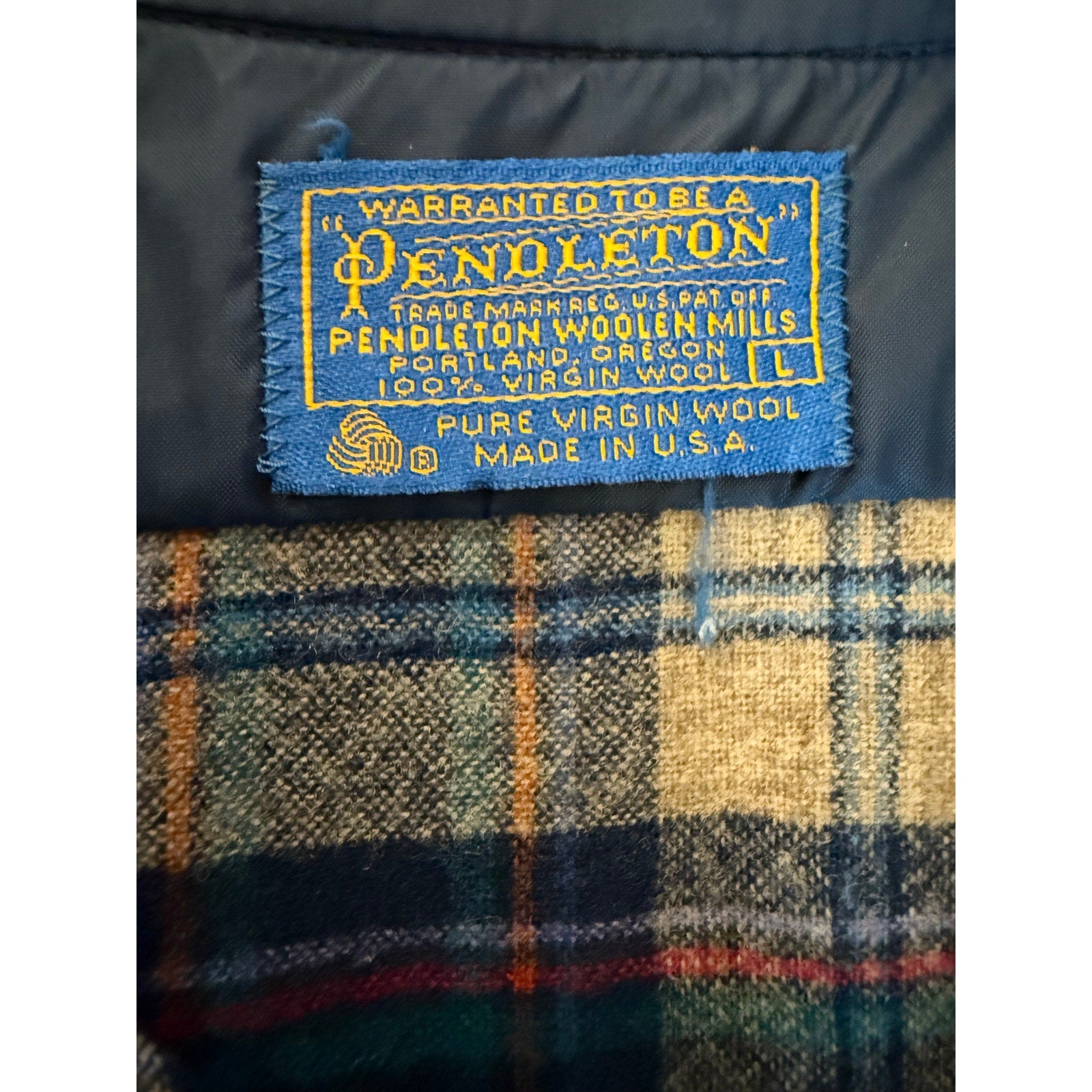 Vintage 1970s Pendleton Woolen Mills Plaid Flannel Shirt with Elbow Patches L
