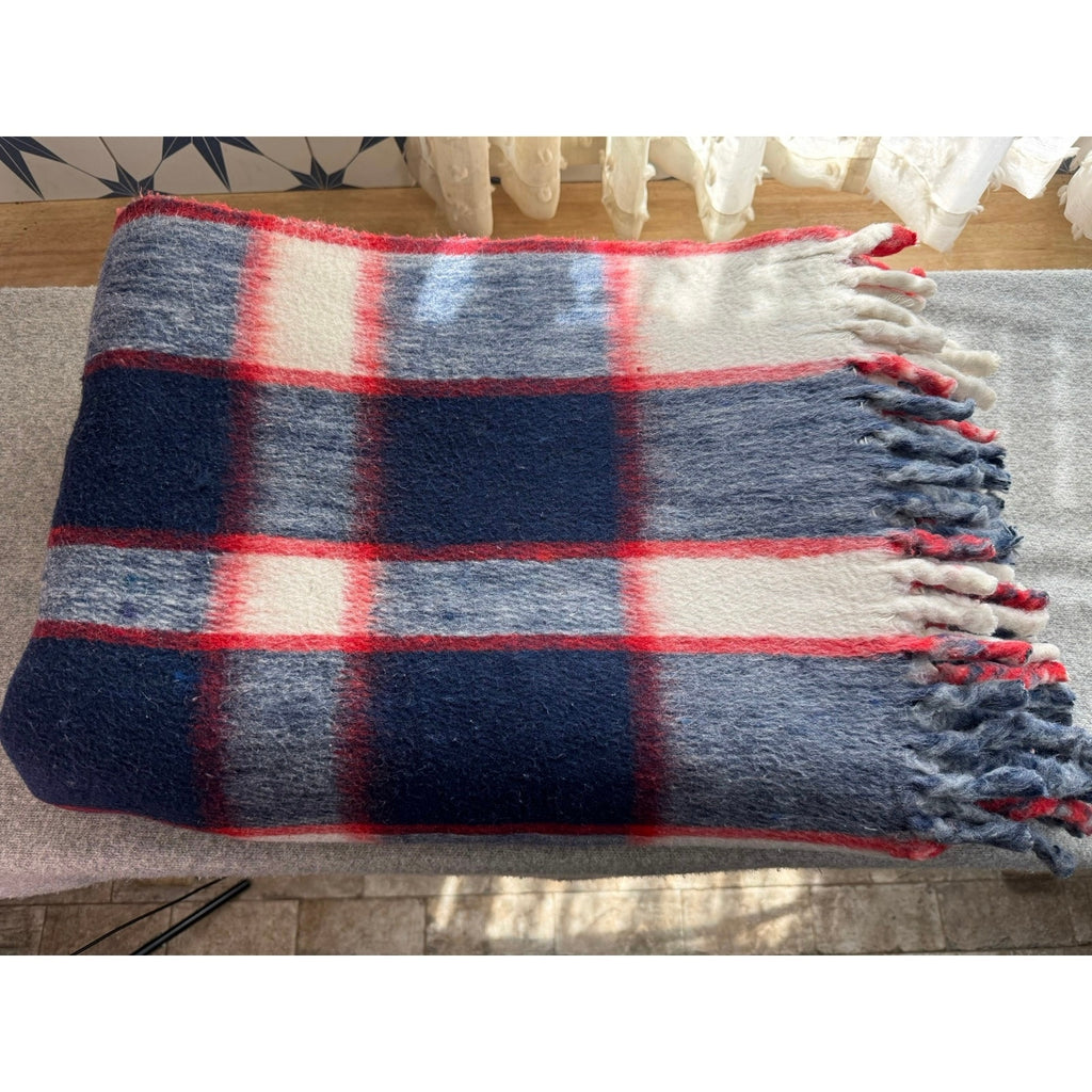 Vintage Heavy Double Face Wool Blanket Twin 68x86 Reversible Plaid Heirloom