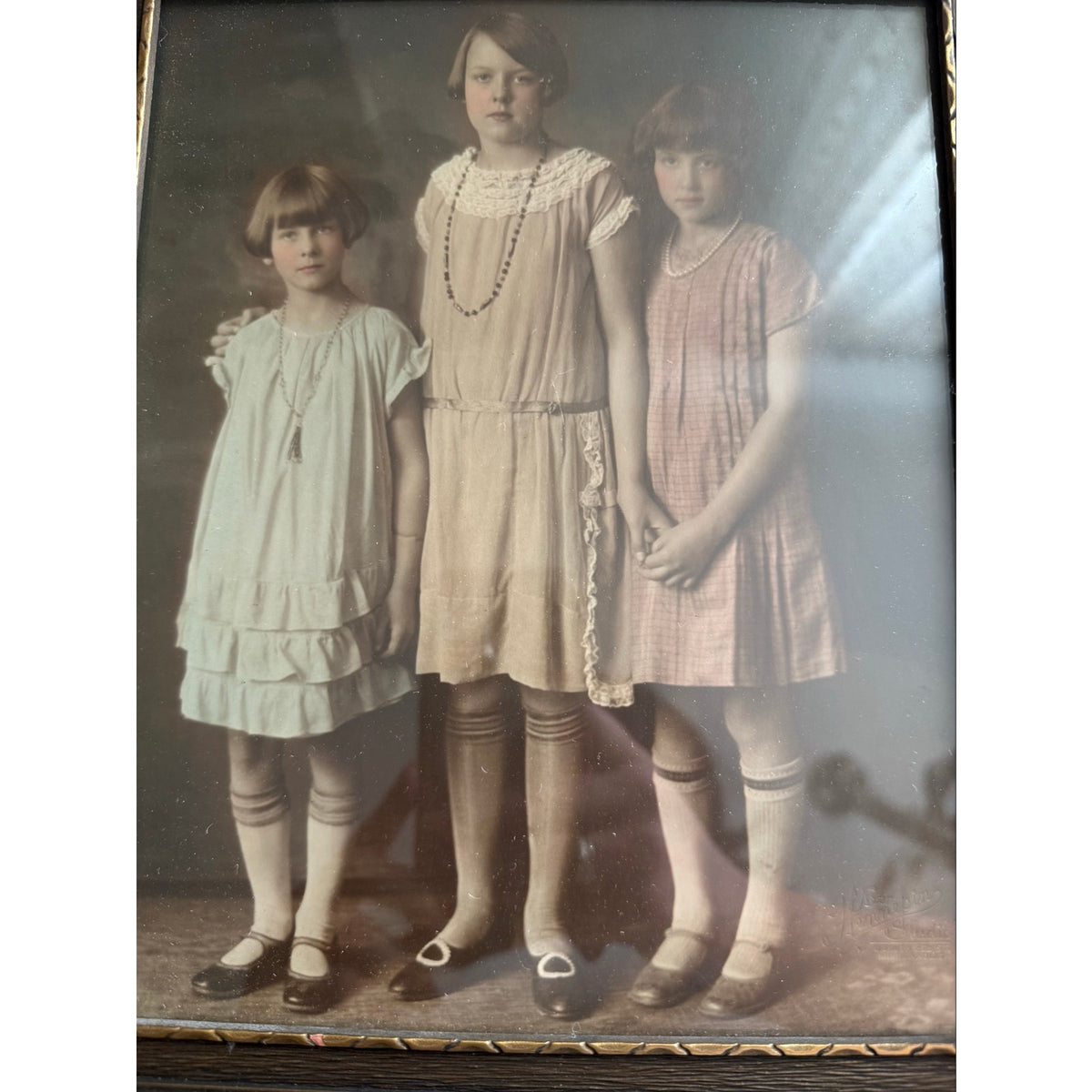 1930s Art Deco Faux Bronze Wood Swing Frame Vintage 1920s Flapper Photo Portrait