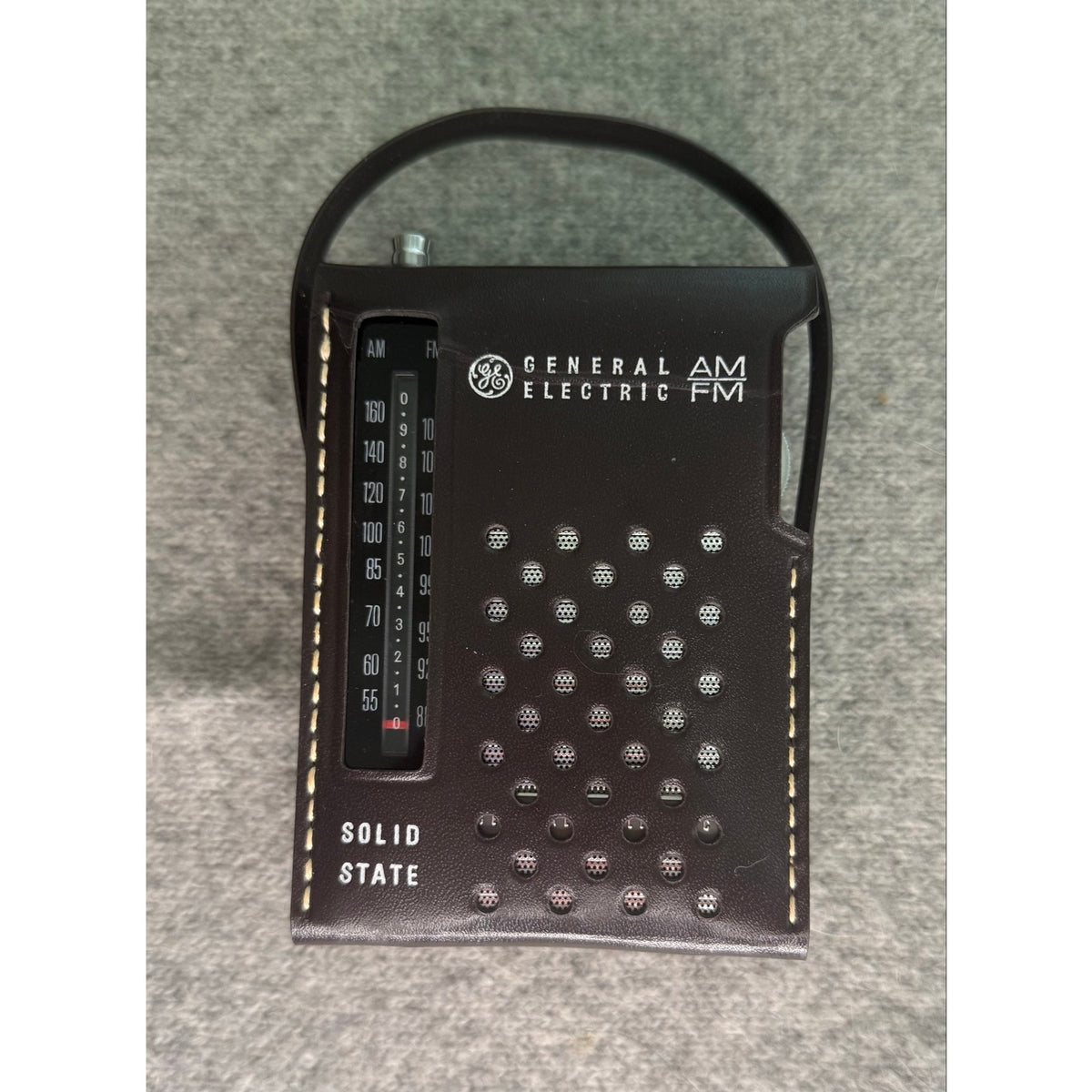 Vintage GE General Electric AM FM Pocket Radio Display Repair Project Prop