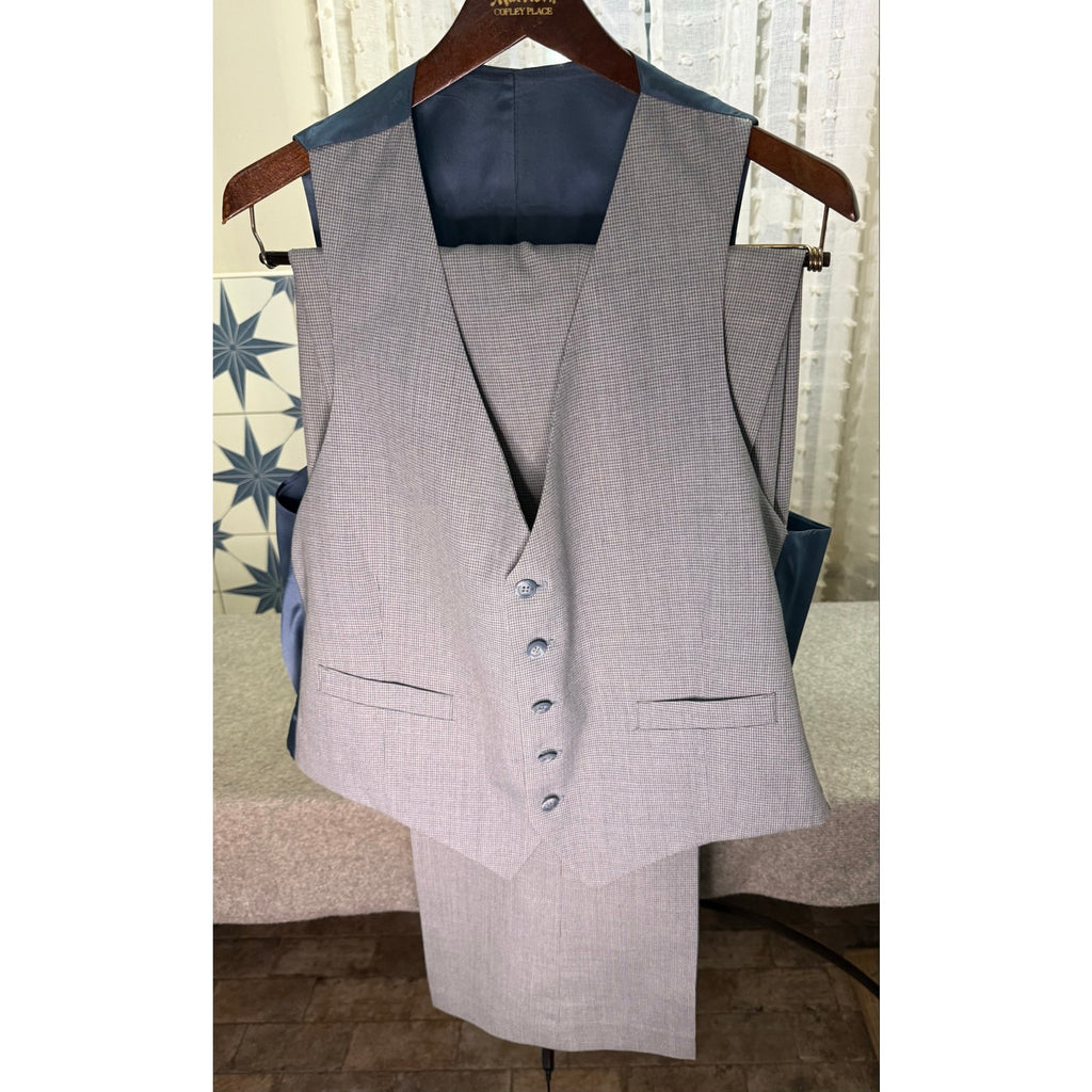 Vintage Marshall Fields 3 Piece Suit Mens 46 Reg Gray Houndstooth Wool Blend
