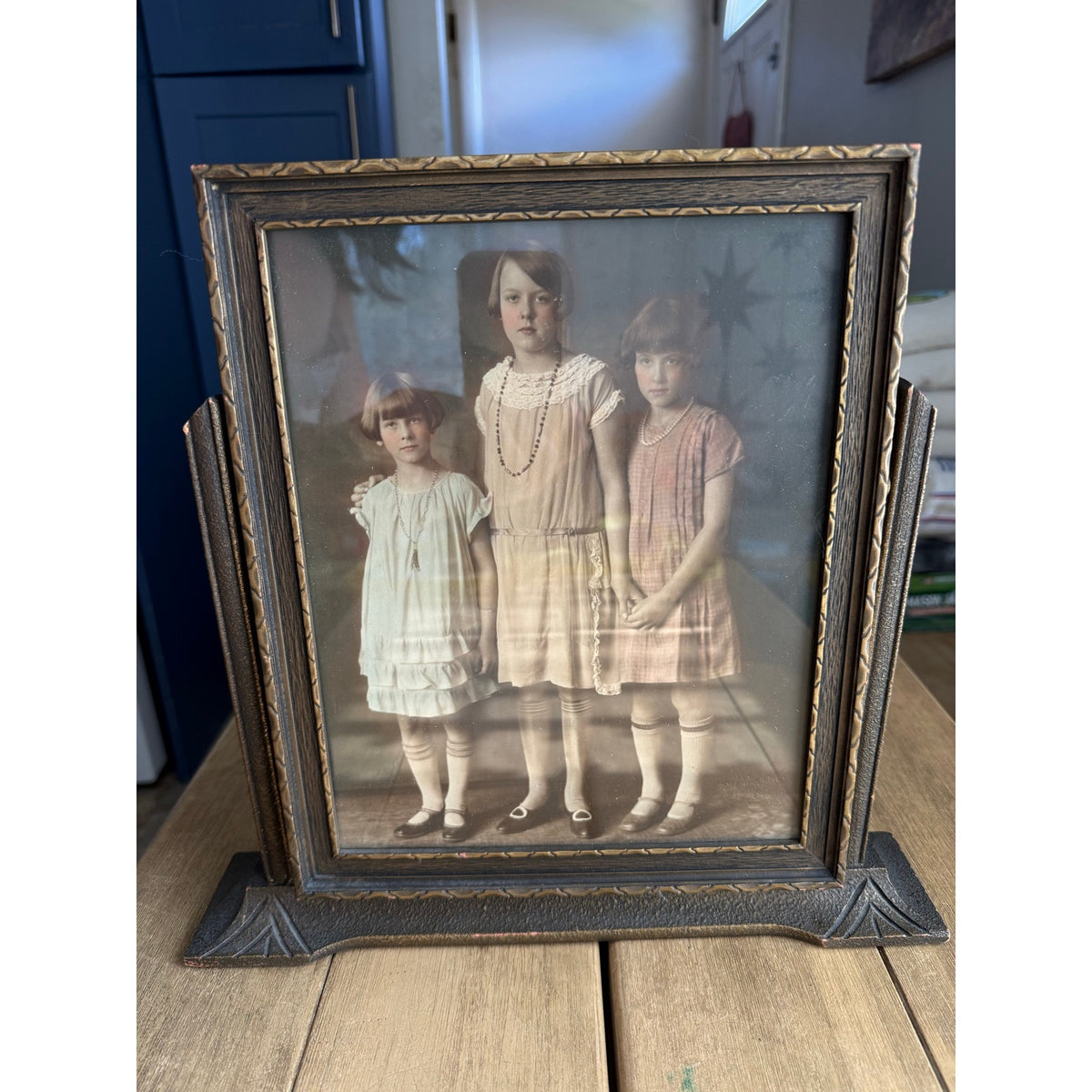 1930s Art Deco Faux Bronze Wood Swing Frame Vintage 1920s Flapper Photo Portrait