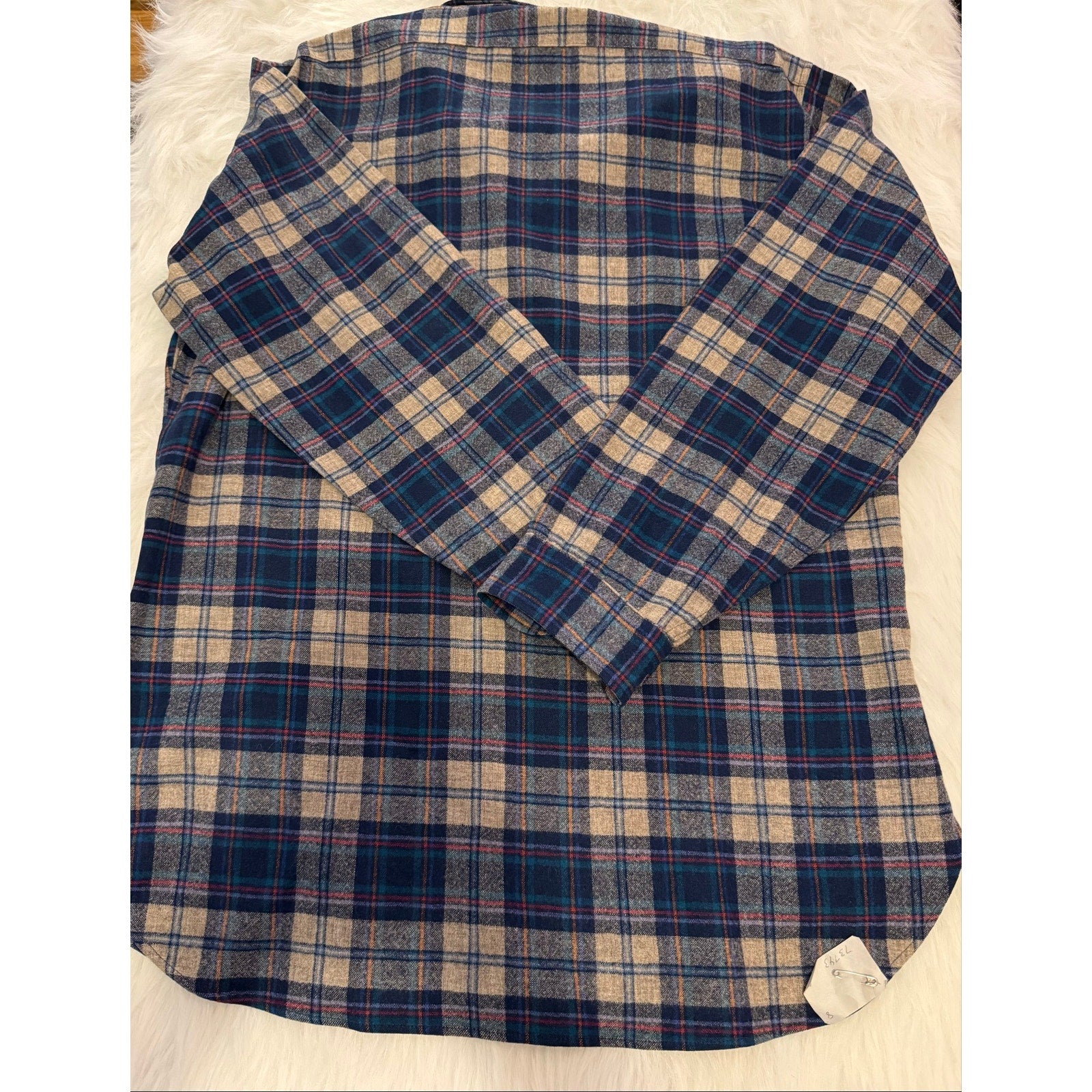 Vintage 1970s Pendleton Woolen Mills Plaid Flannel Shirt with Elbow Patches L