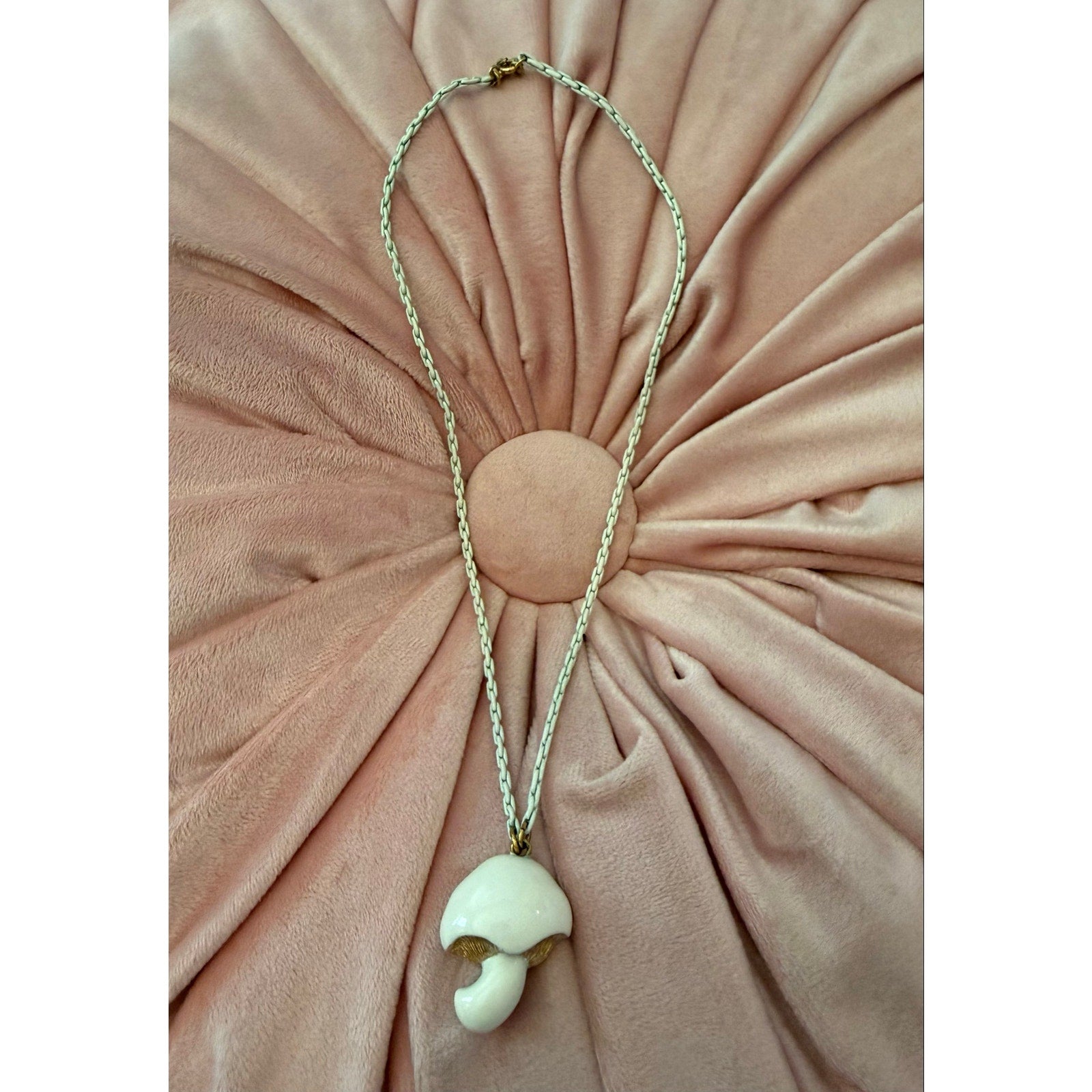 Vintage 1970s Signed Monet White Enamel Mushroom Pendant Necklace